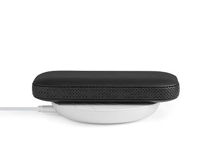 Внешний аккумулятор с беспроводной колонкой Powersound